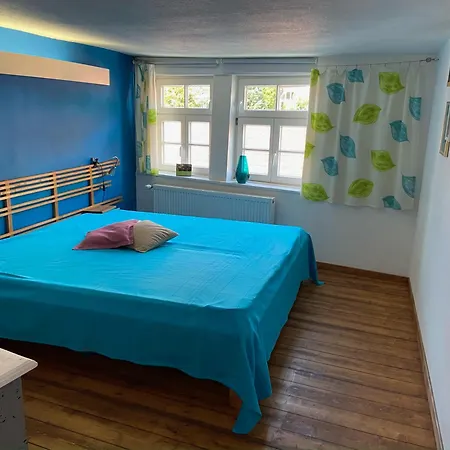 Haeuschen Lägenhet *